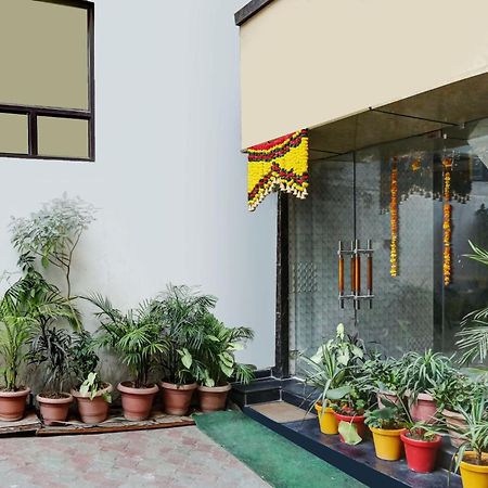 Hotel O Jammu Near Ragunath Bazaar Formerly Goodwill 外观 照片