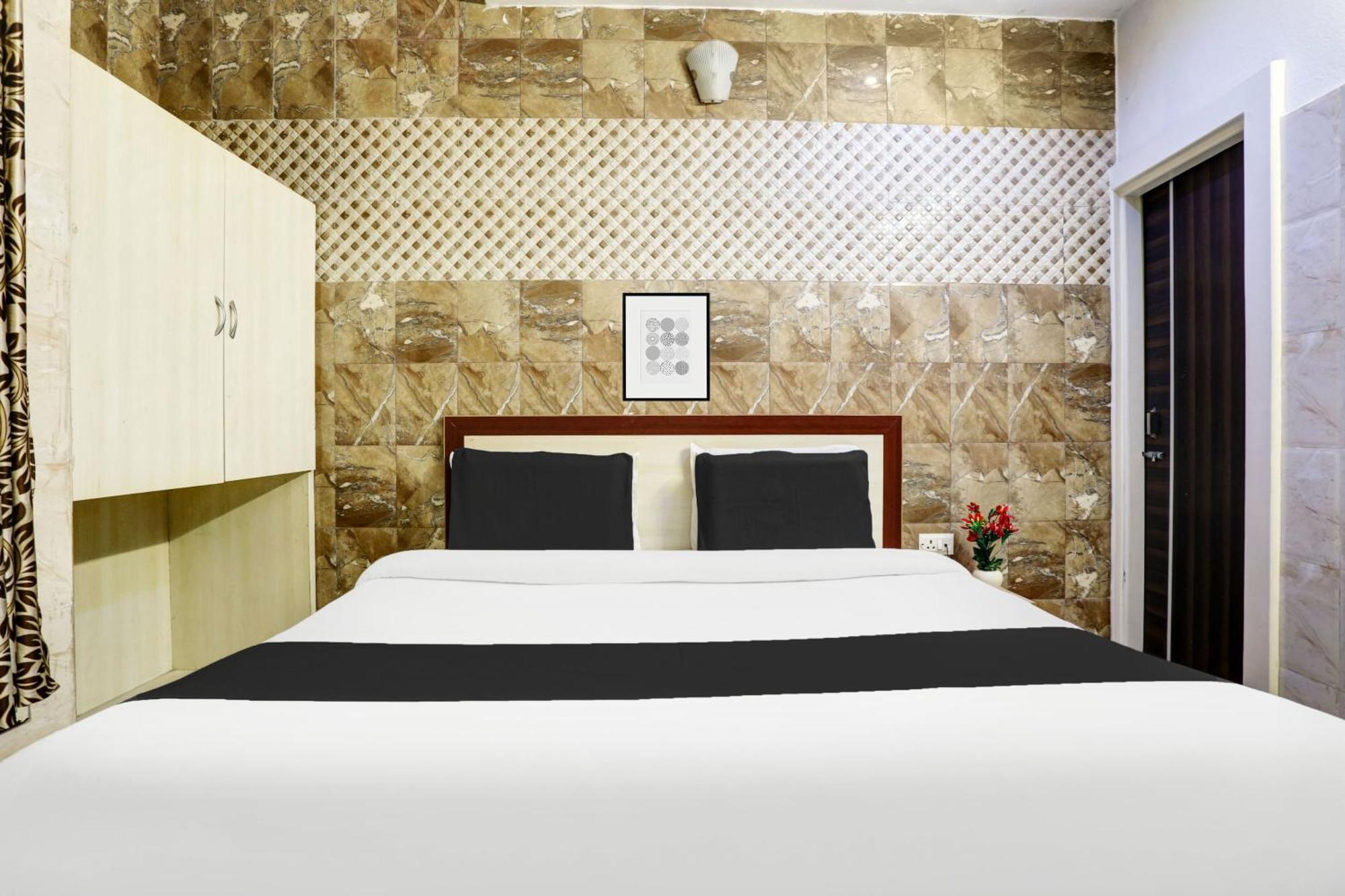 Hotel O Jammu Near Ragunath Bazaar Formerly Goodwill 外观 照片
